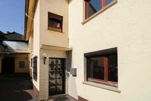 Platz für Ideen: 9-Zi-Einfamilienhaus mit Charme – Innenhof, Garage & Stellplatz in St. Augustin – Rhein-Sieg-Kreis – Vorschaubild 12