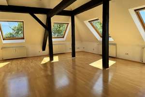 Moderne DG-Wohnung 98 qm, luftiges Wohnzimmer – Alsenplatz 3, 45138 Huttrop, Essen – Vorschaubild 6