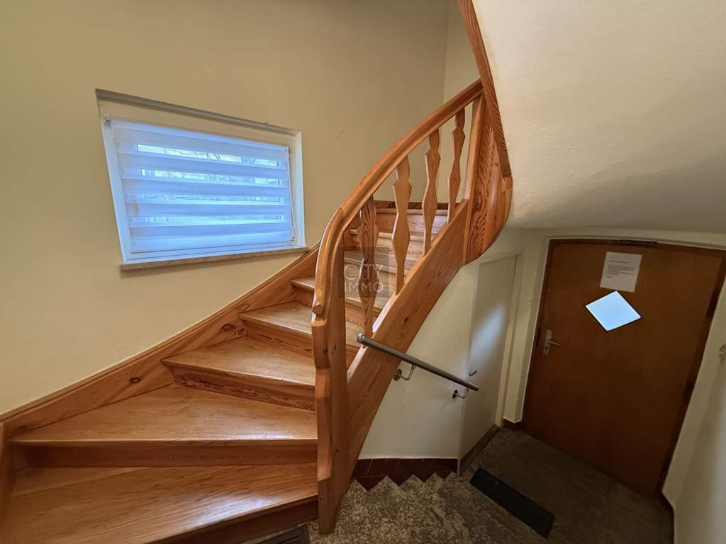 Immobilie in Weiden in der Oberpfalz - 3-Familienhaus mit großem Grundstück in zentrumsnaher Lage - Weiden - Bild 4