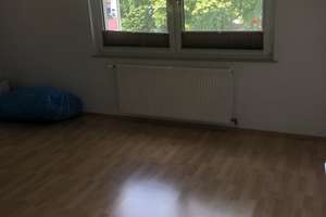Gepflegte 2-Zimmer-Wohnung mit Balkon im 1. OG in Wuppertal-Heckinghausen – Oberwall 6b, 42289 Heckinghausen, Wuppertal – Vorschaubild 3