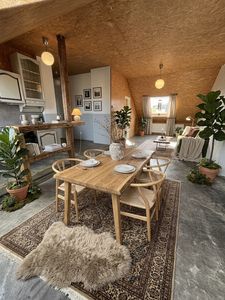 Exklusives Loft über den Dächern: Absolute Privatsphäre & ultimative Diskretion