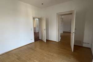 Erstklassige 4 - 5 Zimmer - Dachgeschosswohnung in einer Altbauvilla ohne Aufzug – Die vollständige Adresse der Immobilie erhältst du vom Anbieter., 65193 Nordost, Wiesbaden – Vorschaubild 21