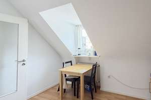 Attraktive Dachgeschosswohnung in Bestlage von Köln – zwischen Mediapark und Eigelstein mit Domblick – Die vollständige Adresse der Immobilie erhältst du vom Anbieter., 50670 Altstadt/Nord, Köln – Vorschaubild 6