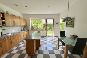 Isernhagen-Süd: Kombination aus Bauhaus-Architektur, Barrierefreiheit und Energieeffizienz – Die vollständige Adresse der Immobilie erhältst du vom Anbieter., 30657 Isernhagen-Süd, Hannover – Vorschaubild 14