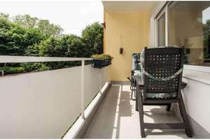 Exklusive, gepflegte 2-Zimmer-Wohnung mit Balkon in Weiden, Köln – Breslauer Straße 28, 50858 Weiden, Köln – Vorschaubild 2