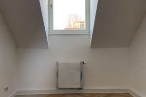 *** Gemütliche 2-Zimmer DG Wohnung mit einer Dachterrasse und einer EBK  *** – Rübenstr 24, 42289 Heckinghausen, Wuppertal – Vorschaubild 17