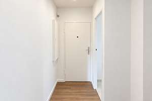 Erstbezug nach Sanierung | 2 Zimmer mit Einbauküche und französischem Balkon in Charlottenburg-Nord