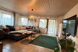 Attraktive 3,5-Zimmer-Wohnung mit gehobener Innenausstattung mit Balkon und EBK in Stockach – Die vollständige Adresse der Immobilie erhältst du vom Anbieter., 78333 Stockach – Vorschaubild 4