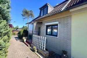 Gepflegtes und modernisiertes Reihenendhaus mit Garten und Garage in ruhiger Lage  – Die vollständige Adresse der Immobilie erhältst du vom Anbieter., 23556 Sankt Lorenz Nord, Lübeck – Vorschaubild 12