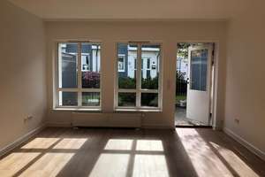 Freundliche 2-Zimmer-EG-Wohnung mit Terrasse, Einbauküche und Einstellplatz in Hannover – Königsberger Ring 34, 30559 Anderten, Hannover – Vorschaubild 9