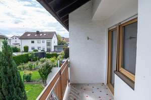 Hell, herzlich, heimelig –
Reihenmittelhaus mit Garten & Garage
in Günzburg zu verkaufen! – Die vollständige Adresse der Immobilie erhältst du vom Anbieter., 89312 Günzburg – Vorschaubild 13