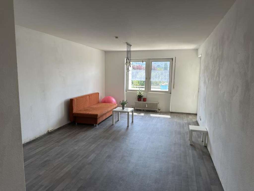 Immobilie in Leimen - Leimen: 3 ZKB mit TG-StPl und Südbalkon, 1.OG, Kurpfalz-Centrum,  keine Käufer-Prov., LEER - Bild 2