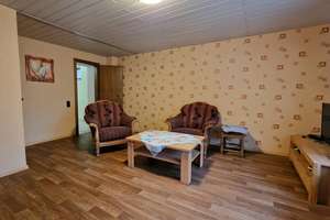Oberforstbach!
Freistehendes Zweifamilienhaus mit großer Garage und pflegeleichtem Grundstück – Die vollständige Adresse der Immobilie erhältst du vom Anbieter., 52076 Oberforstbach, Aachen – Vorschaubild 4