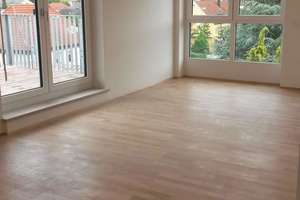 moderne gepflegte Penthouse-Wohnung, 2 Zi, EBK, gehobene Ausstattung, Dachterrasse – Ettinger Str. 12, 85057 Nordwest, Ingolstadt – Vorschaubild 2