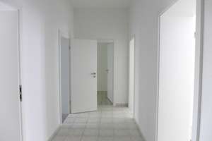 Sonnenberg * 3 Zimmer * Balkon * Frei ab 01.06.2026 – Zietenstraße 62, 9130 Sonnenberg, Chemnitz – Vorschaubild 2