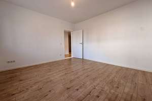 Zu Verkaufen! Frisch renovierte 3-Zimmer-Wohnung mit Balkon und Stellplatz/Garage in Mariendorf! – Marmaraweg 45, 12109 Mariendorf, Berlin – Vorschaubild 16