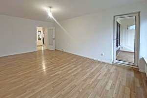 Top renovierte 3-Zimmer-Wohnung mit Süd-West-Loggia direkt am Perlacher Forst! – Bozzarisstr. 43, 81545 Harlaching, München – Vorschaubild 5