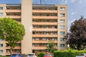 Komfortables Wohnen im grünen Norden: Gepflegte Eigentumswohnung mit zwei Loggien und Garage – Die vollständige Adresse der Immobilie erhältst du vom Anbieter., 47803 Inrath/Kliedbruch, Krefeld – Vorschaubild 2