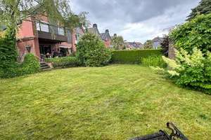 Tolle Lage * Geräumiges Reihenendhaus mit großem Garten in der Gräfte-Siedlung