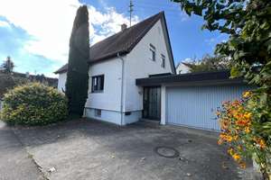 Freistehendes Einfamilienhaus auf großem Grundstück mit viel Potenzial – Die vollständige Adresse der Immobilie erhältst du vom Anbieter., 89233 Neu-Ulm – Vorschaubild 4