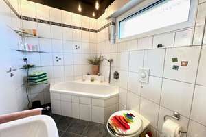 Zentral in Eppendorf: Schöne Hochparterre-Wohnung mit Loggia! – Die vollständige Adresse der Immobilie erhältst du vom Anbieter., 44869 Eppendorf, Bochum – Vorschaubild 3