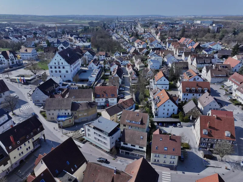 3-House Mixed-Use Complex – Neuhausen auf den Fildern – Central Innenstadt