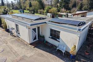 Doppelhaus trifft Bungalow – Die vollständige Adresse der Immobilie erhältst du vom Anbieter., 22844 Norderstedt – Vorschaubild 2