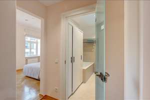 Möbliert: Wunderschöne große 2-Zimmer Wohnung  – Die vollständige Adresse der Immobilie erhältst du vom Anbieter., 80333 Augustenstraße, München – Vorschaubild 10