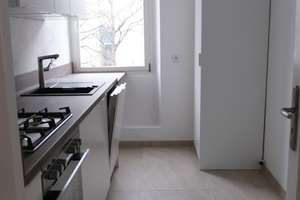 Helle 3-Zimmer Wohnung mit Balkon im 1. OG in Frankfurt We