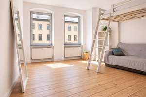 Helle, ruhige und provisionsfrei Altbauwohnung im Körnerkiez 