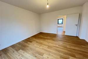 Erstbezug nach Kernsanierung: Charmante 2,5-Zimmer-Dachgeschosswohnung mit Wohlfühlfaktor – Kapellenstraße 36, 22117 Billstedt, Hamburg – Vorschaubild 3