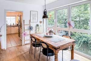 Platz für heute, Spielraum für morgen: Haus mit zwei Einheiten – Die vollständige Adresse der Immobilie erhältst du vom Anbieter., 51503 Rösrath – Vorschaubild 14