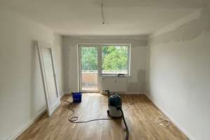 Renovierte 2-Zimmer-Wohnung in Grüner Lage von St. Leonhard! – Felixstr. 21, 90439 St. Leonhard, Nürnberg – Vorschaubild 2