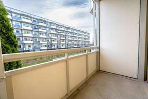 Für Sie in Sanierung! 1-Raumwohnung mit Dusche und Balkon – Meseberger Weg 7, 39128 Neustädter Feld, Magdeburg – Vorschaubild 3