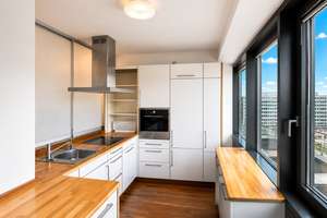 EXKLUSIVE 4-ZIMMER-WOHNUNG AM GENDARMENMARKT MIT XXL-TERRASSE & BLICK AUF DEN DEUTSCHEN DOM – Die vollständige Adresse der Immobilie erhältst du vom Anbieter., 10117 Mitte (Ortsteil), Berlin – Vorschaubild 10