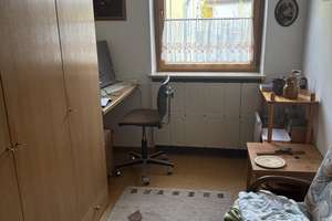 Gepflegte Doppelhaushälfte in begehrter Lage von München-Fürstenried – Die vollständige Adresse der Immobilie erhältst du vom Anbieter., 81475 Fürstenried-West, München – Vorschaubild 20