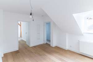 NEW *Paul & Partner* STILVOLLE ALTBAUWOHNUNG MIT CHARME UND MODERNER EINBAUKÜCHE ! – Die vollständige Adresse der Immobilie erhältst du vom Anbieter., 65183 Mitte, Wiesbaden – Vorschaubild 4