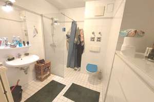 freie Wohnung - guter Zustand und nette Lage, barrierefrei – Erich-Weinert-Str. 143, 10409 Prenzlauer Berg, Berlin – Vorschaubild 3