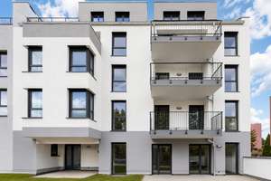 NEUBAU ** DACHTERRASSE ** BALKON ** EINBAUKÜCHE ** FUßBODENHEIZUNG ** TIEFGARAGE