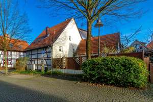 Renoviertes Fachwerkhaus – Die vollständige Adresse der Immobilie erhältst du vom Anbieter., 33104 Schloß Neuhaus, Paderborn – Vorschaubild 3