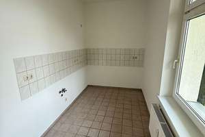 Großzügige 2-Zimmer mit neuem Laminat, Dusche und Balkon in ruhiger Lage! – Bodelschwinghstraße 24, 9116 Altendorf, Chemnitz – Vorschaubild 12