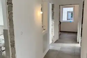 Erstbezug: Moderne kernsanierte 3-ZKB im 1. Obergeschoss – Bielefeld – Vorschaubild 9