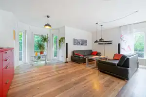 Hochwertig & idyllisch – Traumhaftes Zuhause mit modernster Technik! – Berlin – Vorschaubild 1