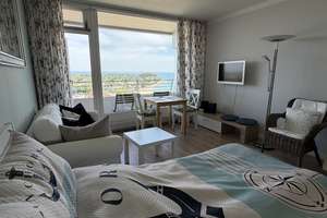 Moderne 1-Zimmer-Wohnung mit Meerblick