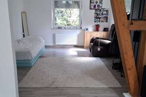 Von privat: Freistehendes 3-Familienhaus in 70439 Stuttgart – 1 Wohnung aktuell frei – Freihofstr. 78, 70435 Stammheim-Süd, Stuttgart – Vorschaubild 3