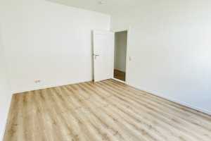 ***Tolle 3-Raumwohnung mit Einbauküche in ruhiger Lage*** – Welsleber Str. 171, 39122 Magdeburg – Vorschaubild 7
