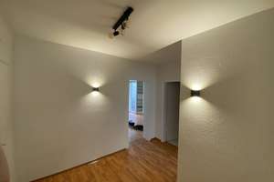 Zentrale Wohnung mit Küche und Balkon – Planckstraße 29, 45147 Holsterhausen, Essen – Vorschaubild 2