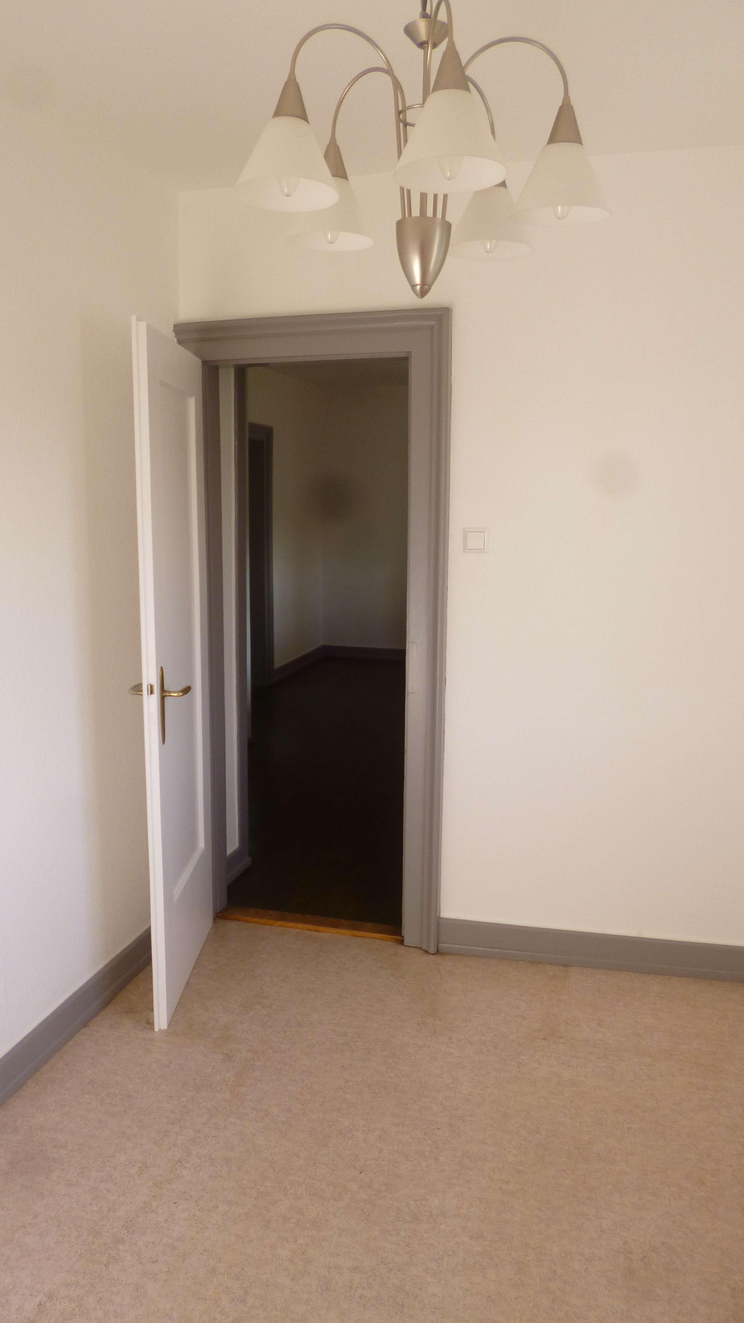 Immobilie in Rickenbach - EFH mit ELW 10 Zi  Villa von 1936 , 988 qm Grundstück , Quelle - Bild 35