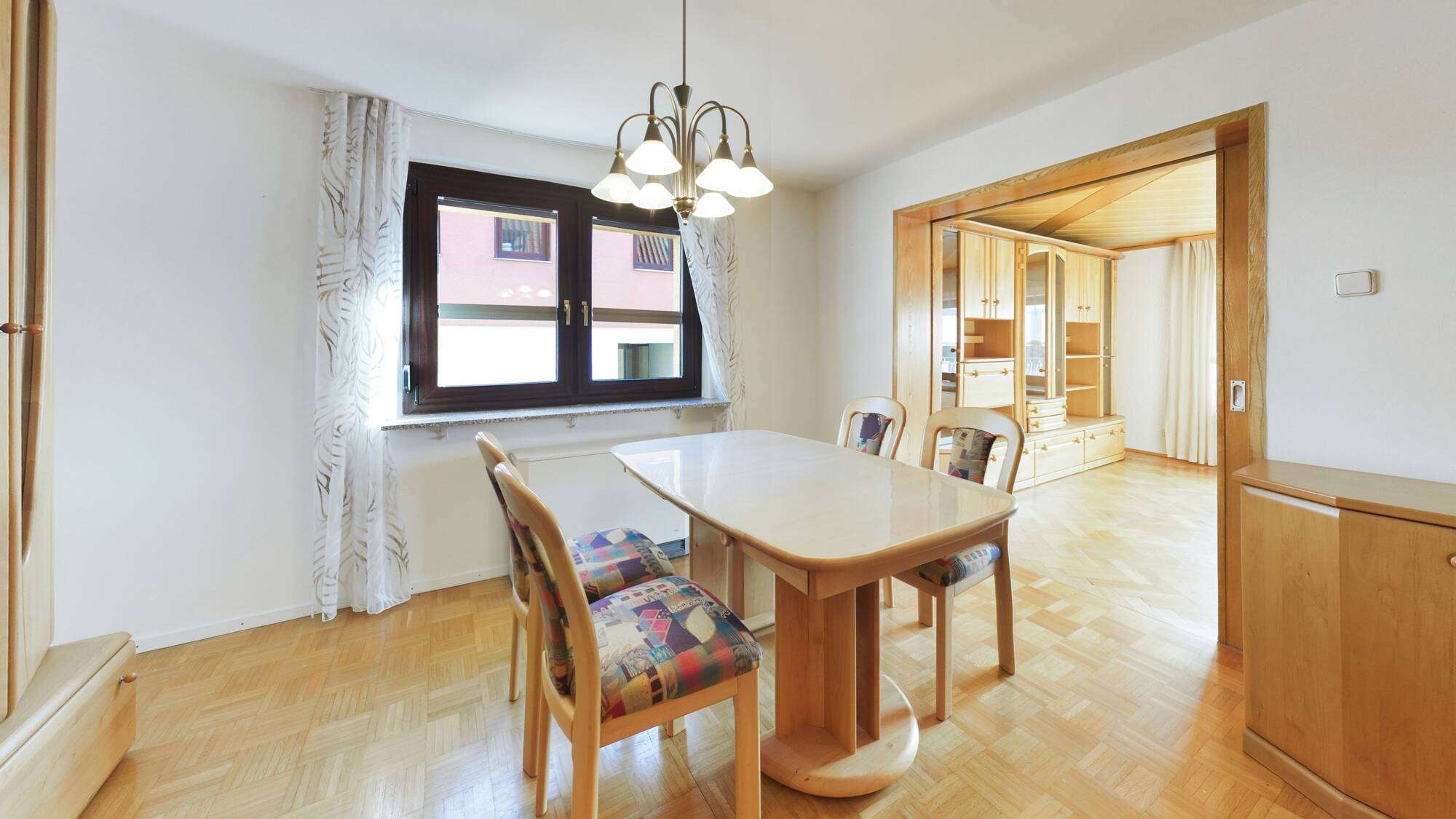 Immobilie in Erlenbach - Familiengerechtes EFH auf 753 m² – viel Platz, Gestaltungsfreiheit & weiter Blick ins Grüne - Bild 7