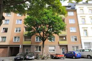 Wohnen im Trendviertel Pempelfort - gepflegte 2 Zi.-Whg. mit 2 Balkonen - ideal für Singles & Paare